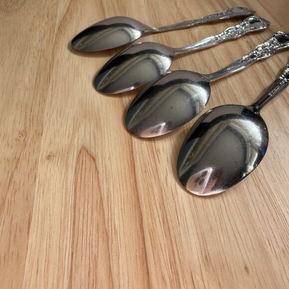 Vtg International INS154 Teaspoons Set Of 4 Solid Roses Stainless Steel Flatware - Picture 9 of 11